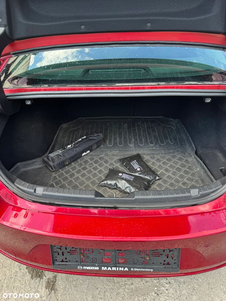 Mazda 3 - 13