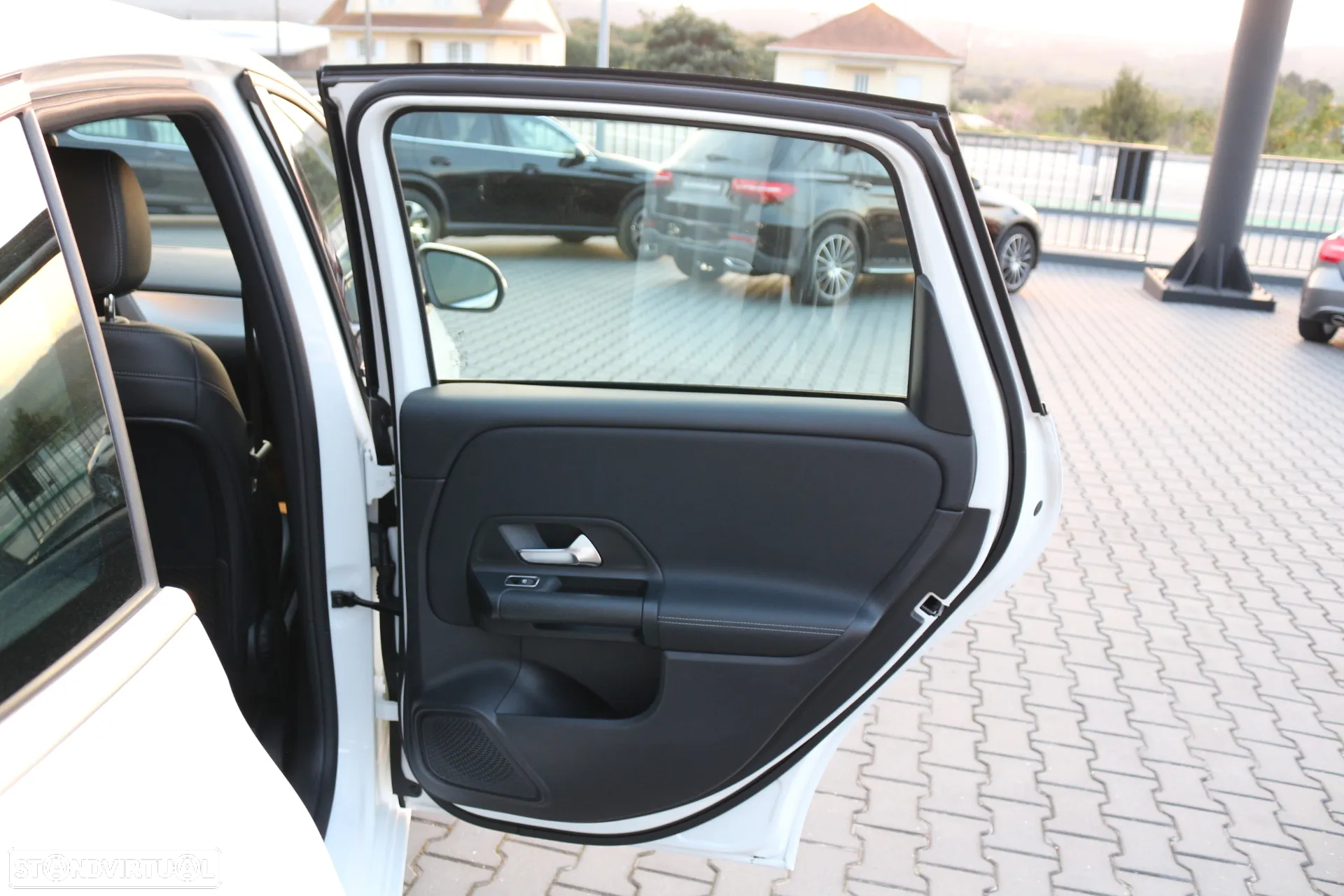 Mercedes-Benz B 180 d Style Aut. - 33