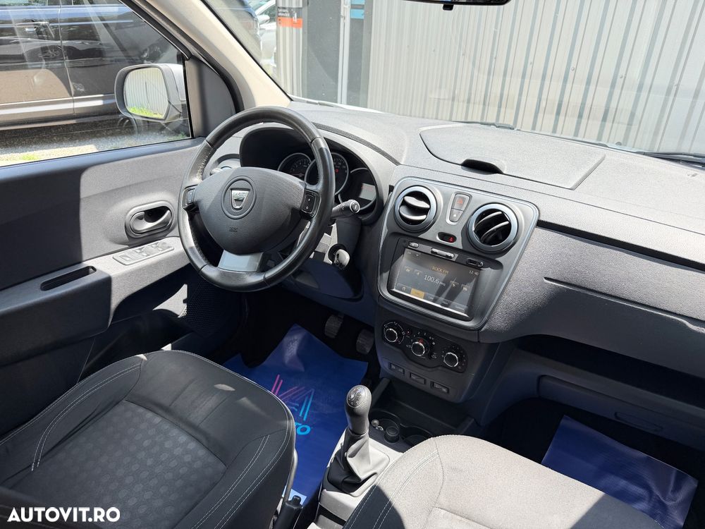 Dacia Lodgy TCe 115 Stepway - 26