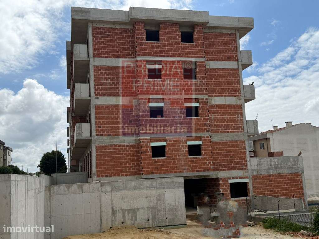APARTAMENTO T3 EM OLIVEIRA DE AZEMEIS - Grande imagem: 3/4