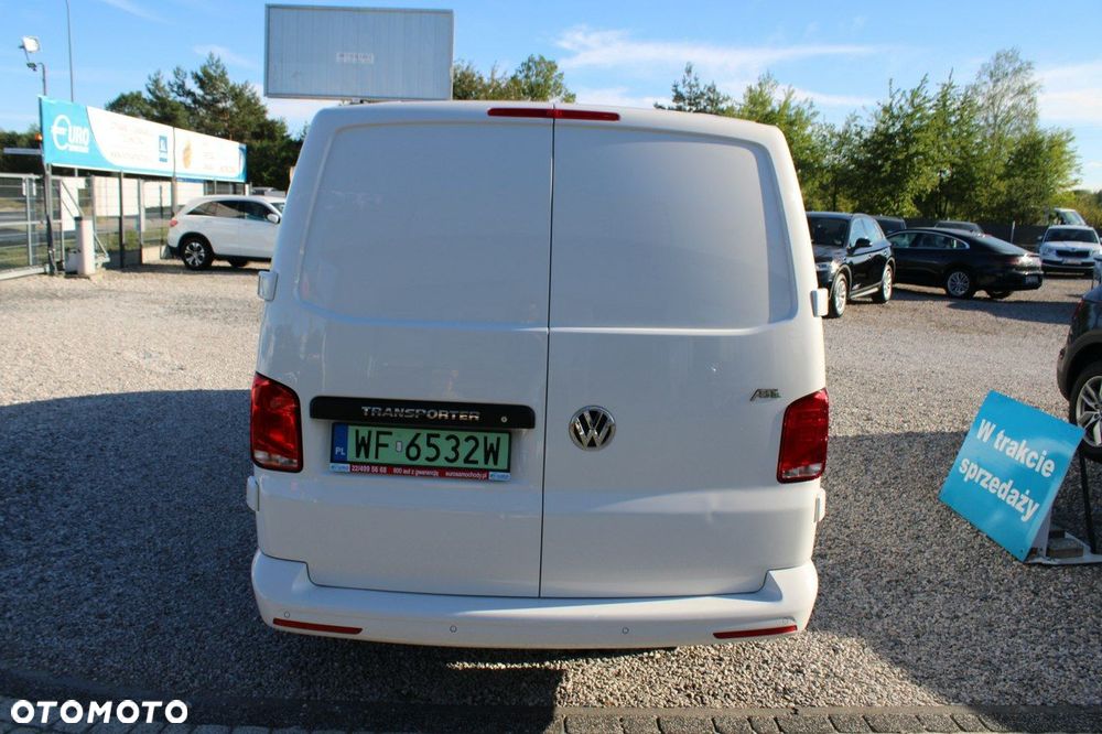 Volkswagen Transporter - 8