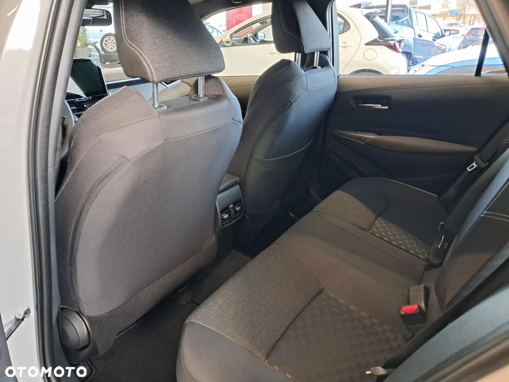 Toyota Corolla 1.8 Hybrid Comfort - 18