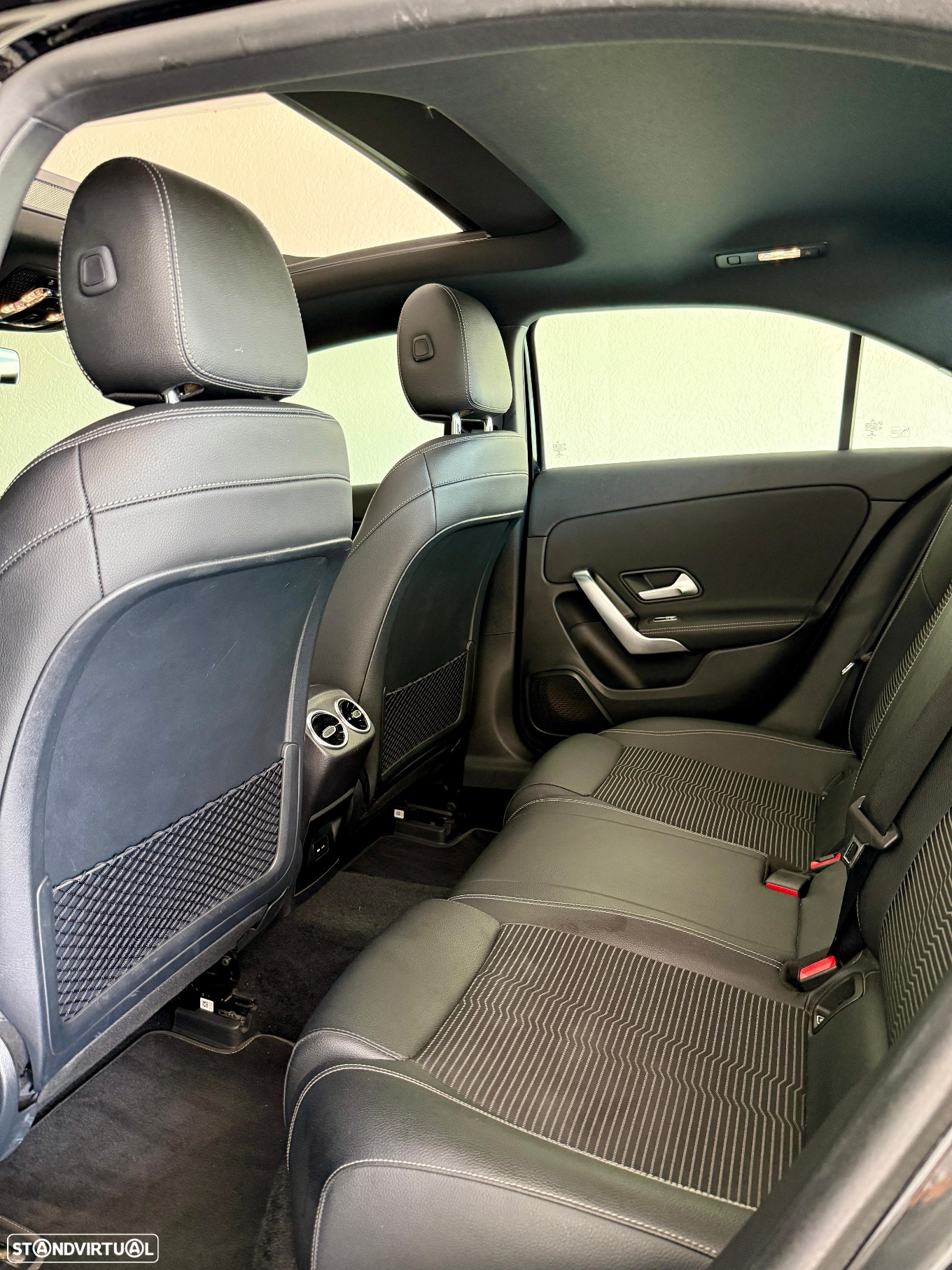 Mercedes-Benz A 250 Limousine e Progressive - 15