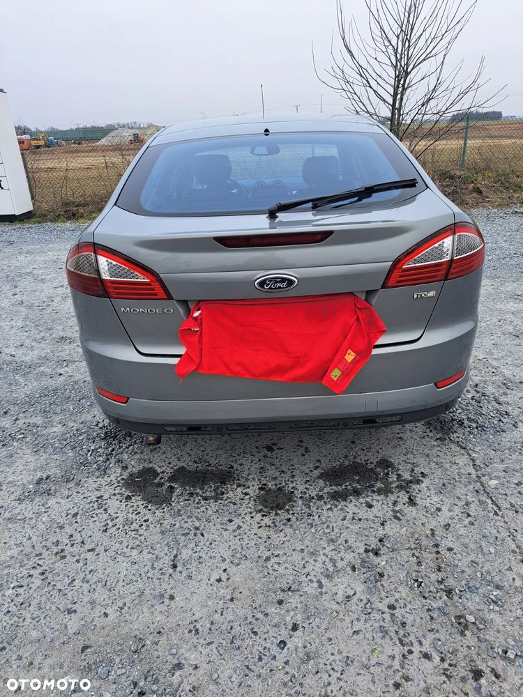 Ford Mondeo 2.0 TDCi Titanium - 4