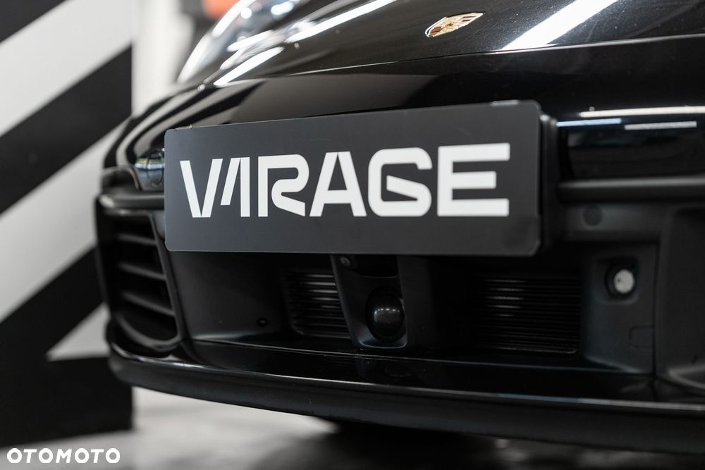 Porsche 911 Carrera 4S - 10