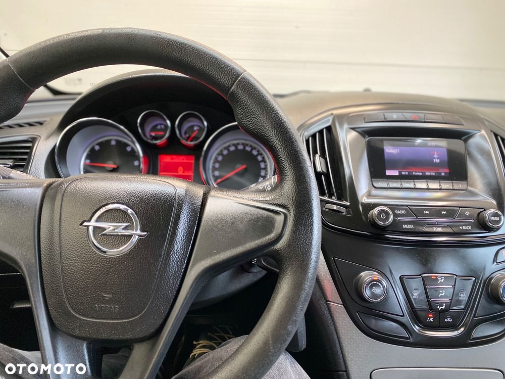 Opel Insignia 2.0 CDTI Active - 24