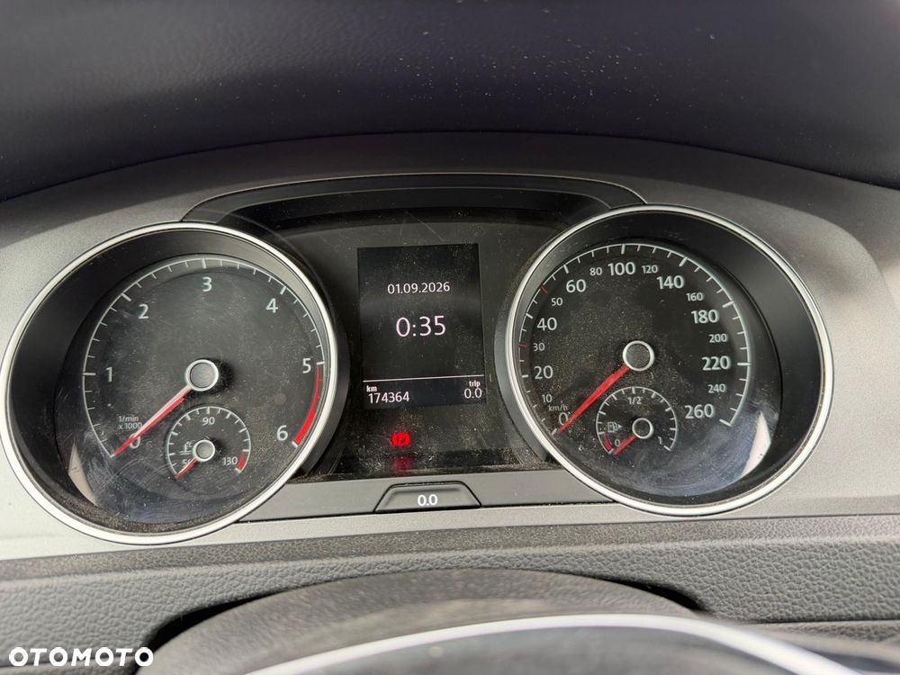 Volkswagen Golf - 13