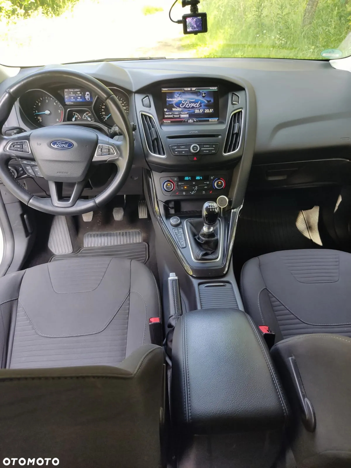 Ford Focus 2.0 TDCi Titanium ASS - 13