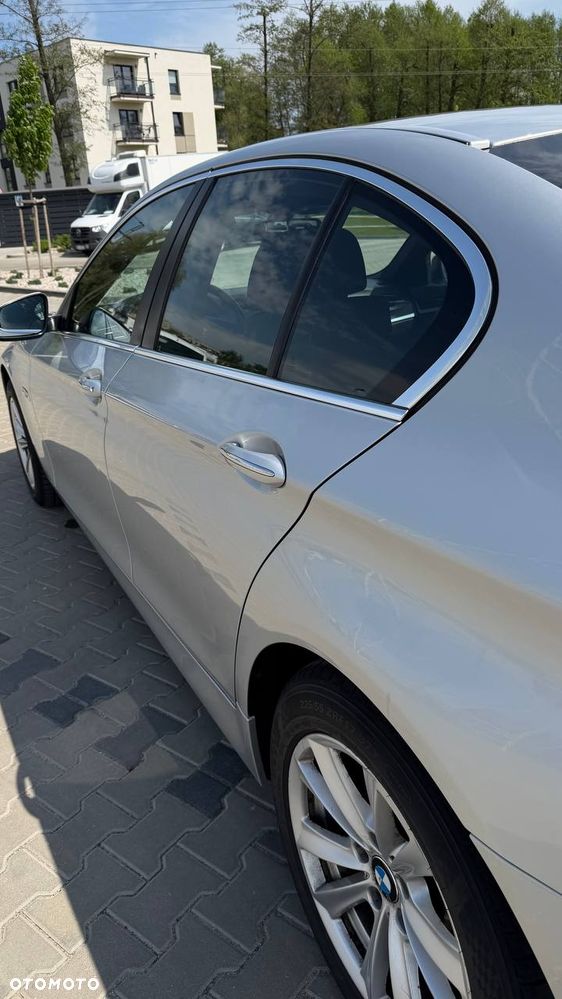 BMW Seria 5 520i - 18