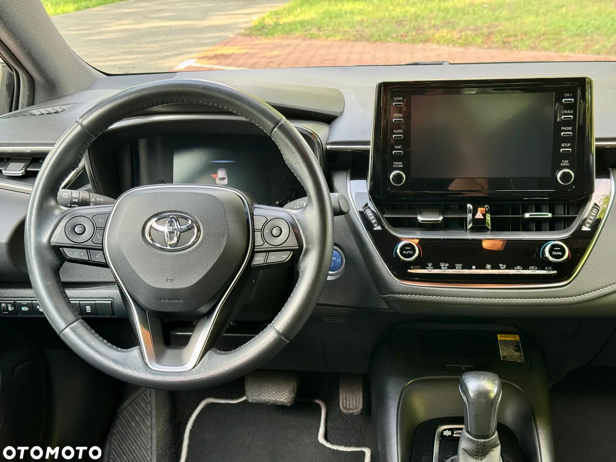 Toyota Corolla - 1