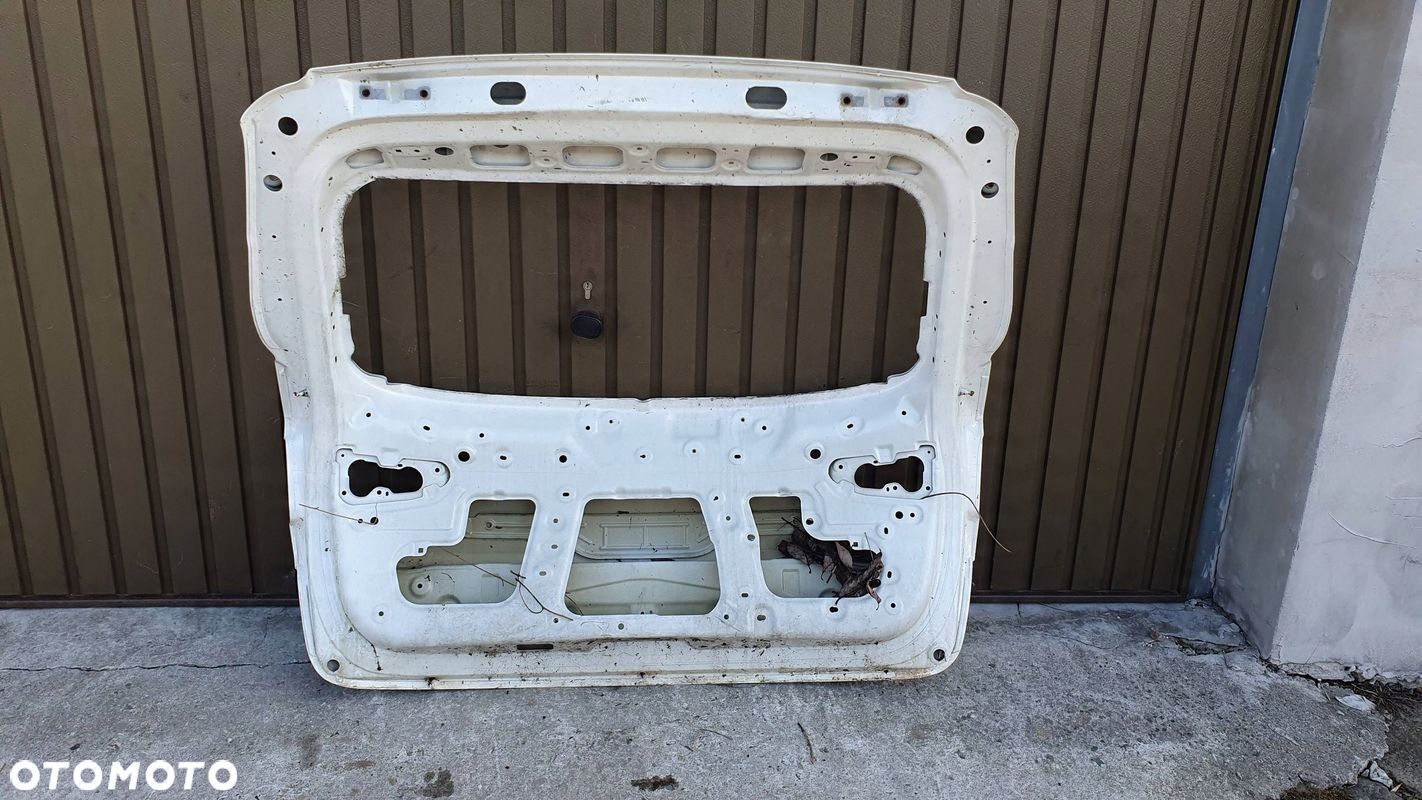 KIA Optima 4 IV 15- kombi klapa bagażnika € - 10