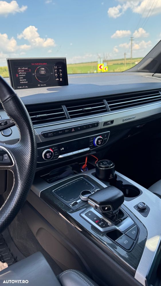 Audi Q7 - 13