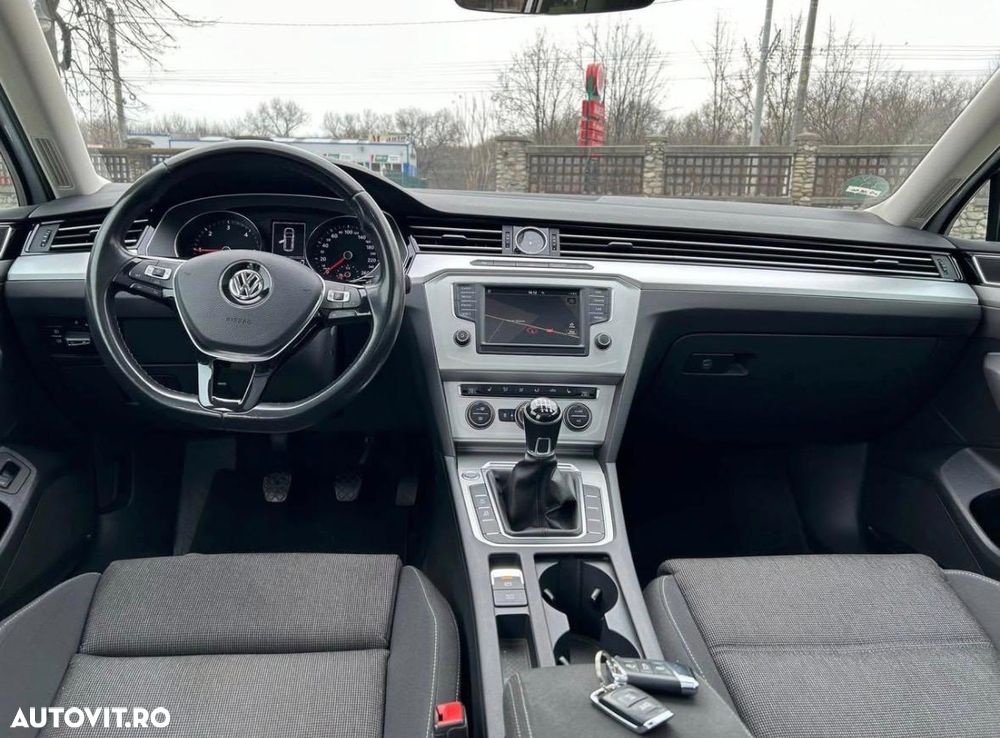 Volkswagen Passat - 6