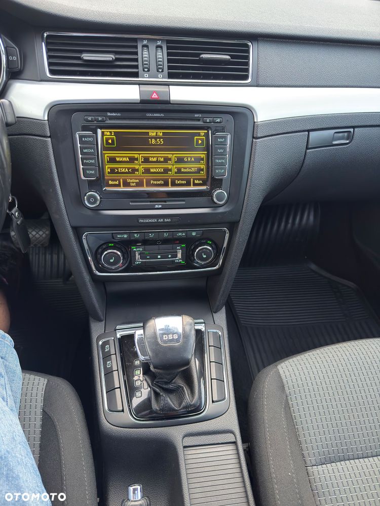 Skoda Superb 2.0 TDI Ambition DSG - 16
