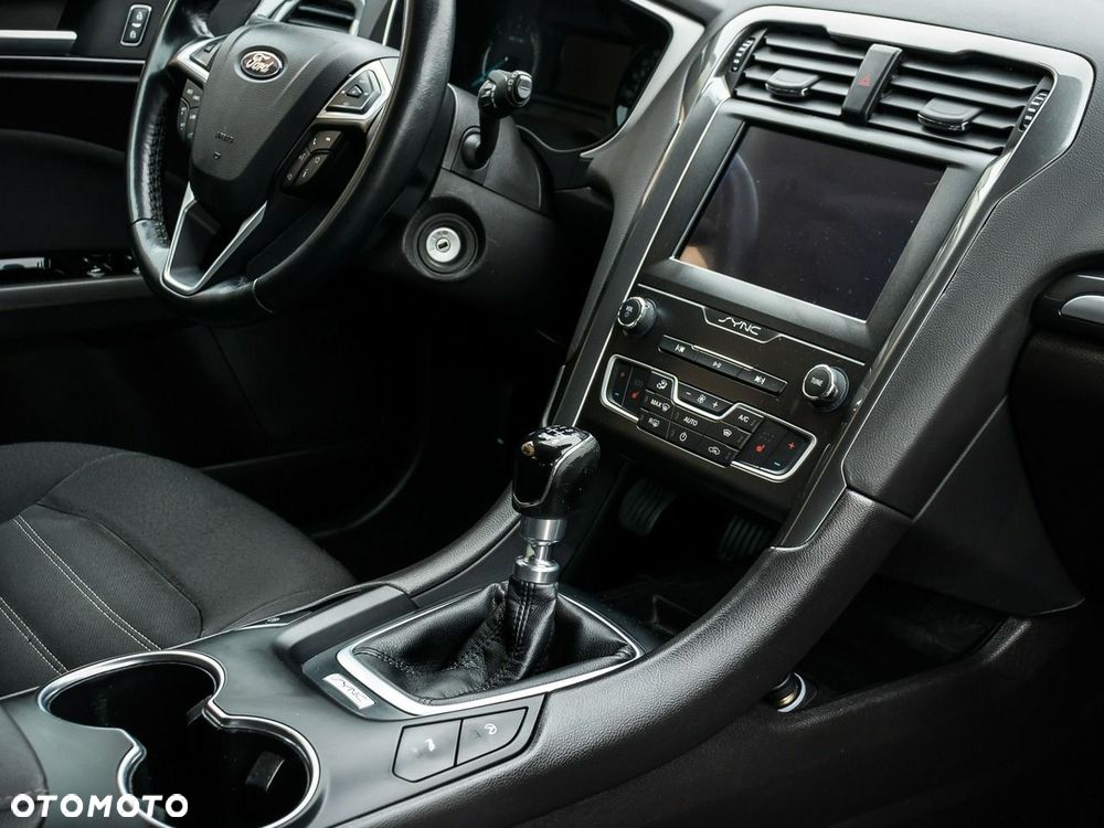 Ford Mondeo - 20