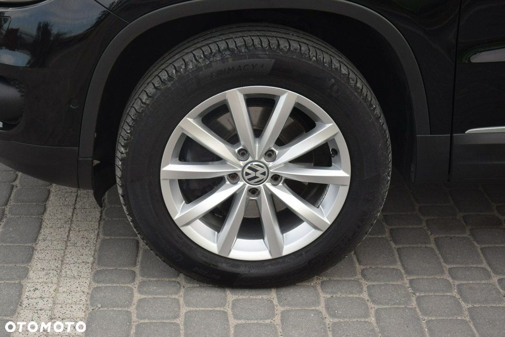 Volkswagen Tiguan - 8