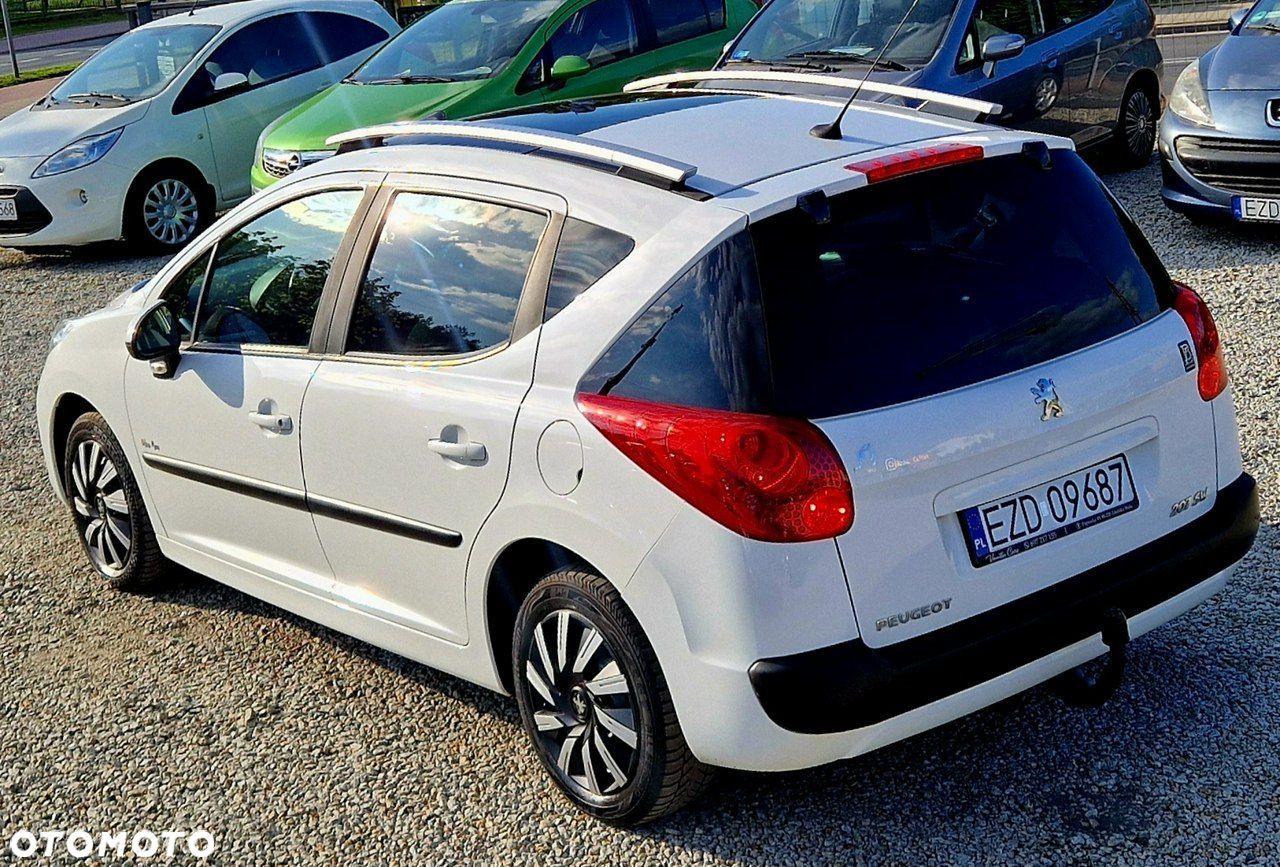 Peugeot 207 1.6 HDi 16V U Move - 12