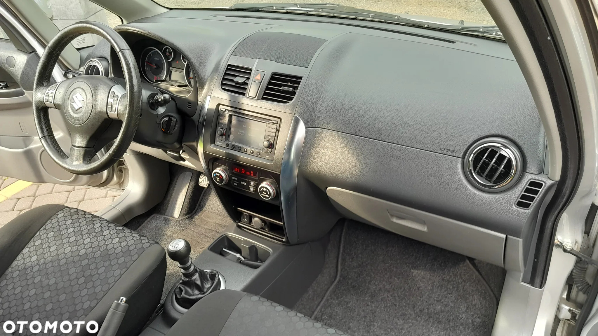 Suzuki SX4 - 22
