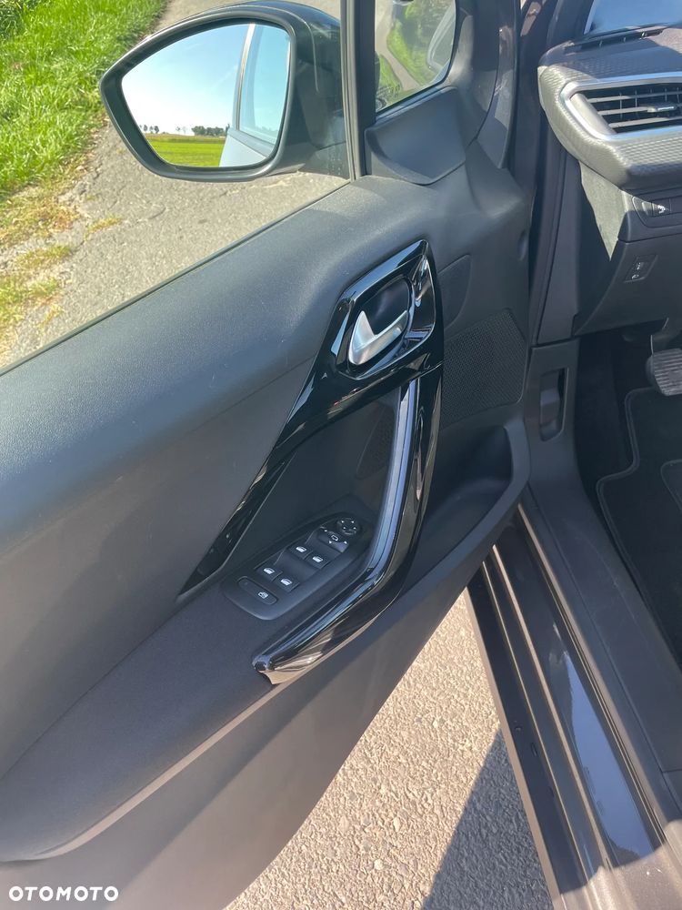 Peugeot 2008 PureTech 82 Active - 28