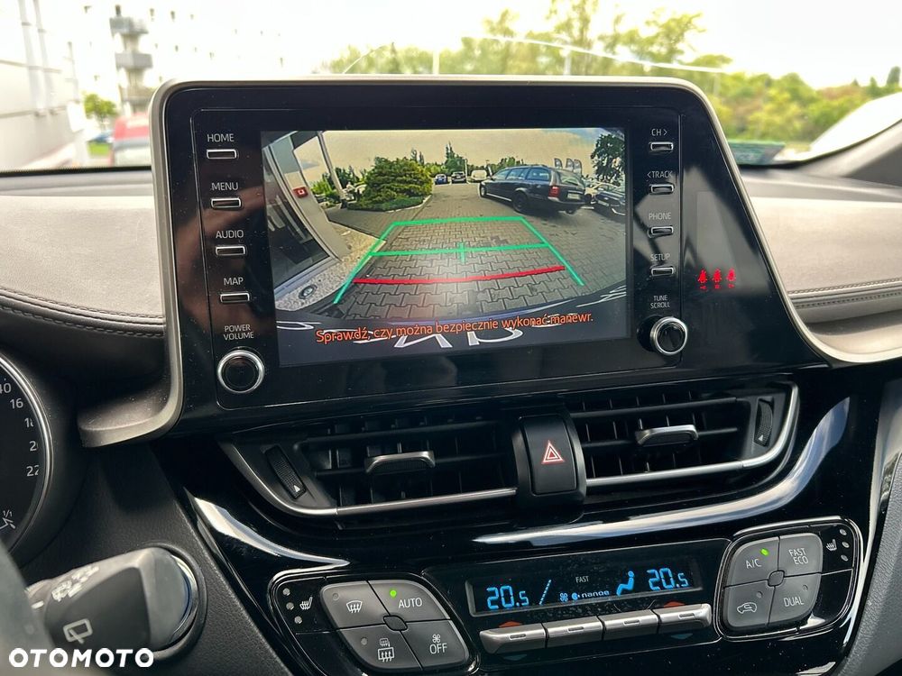 Toyota C-HR 2.0 Hybrid Executive - 18