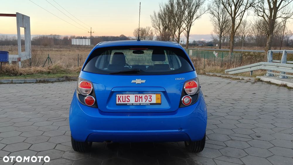 Chevrolet Aveo - 5