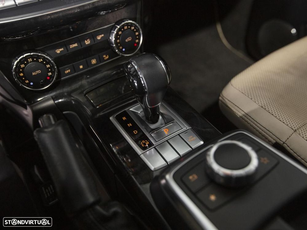 Mercedes-Benz G 350 d - 30