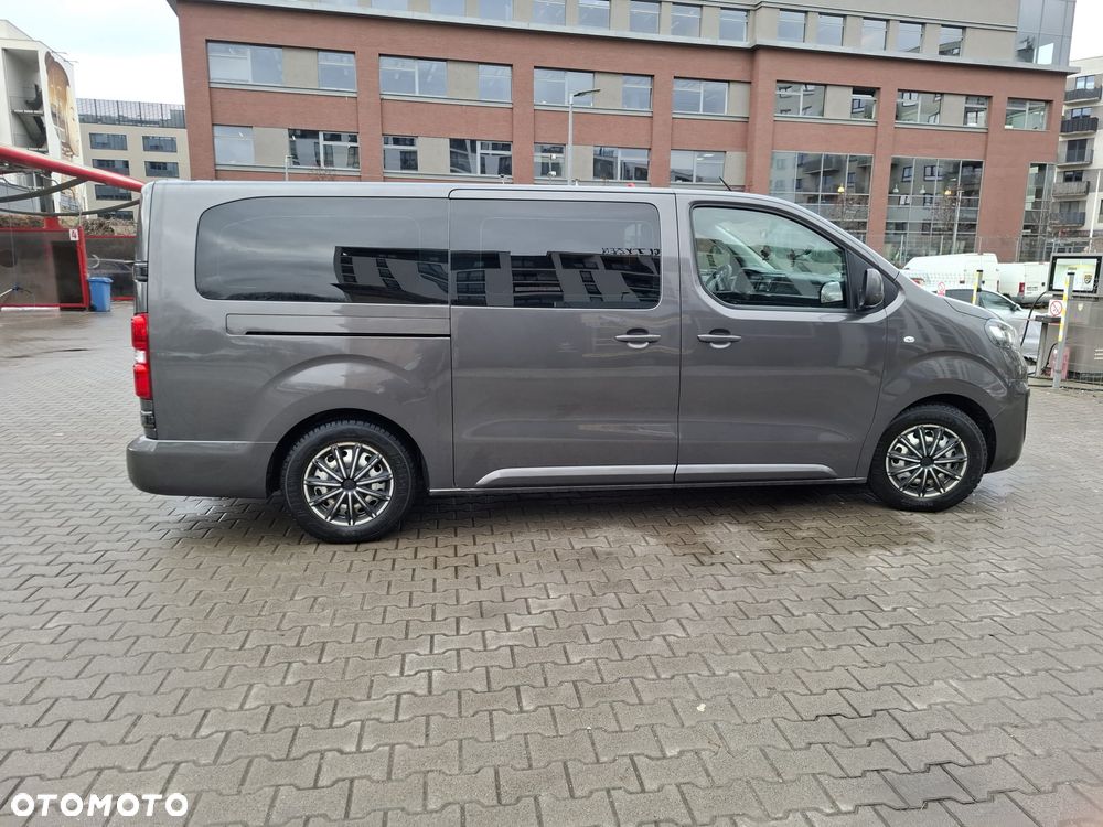 Opel Vivaro - 8