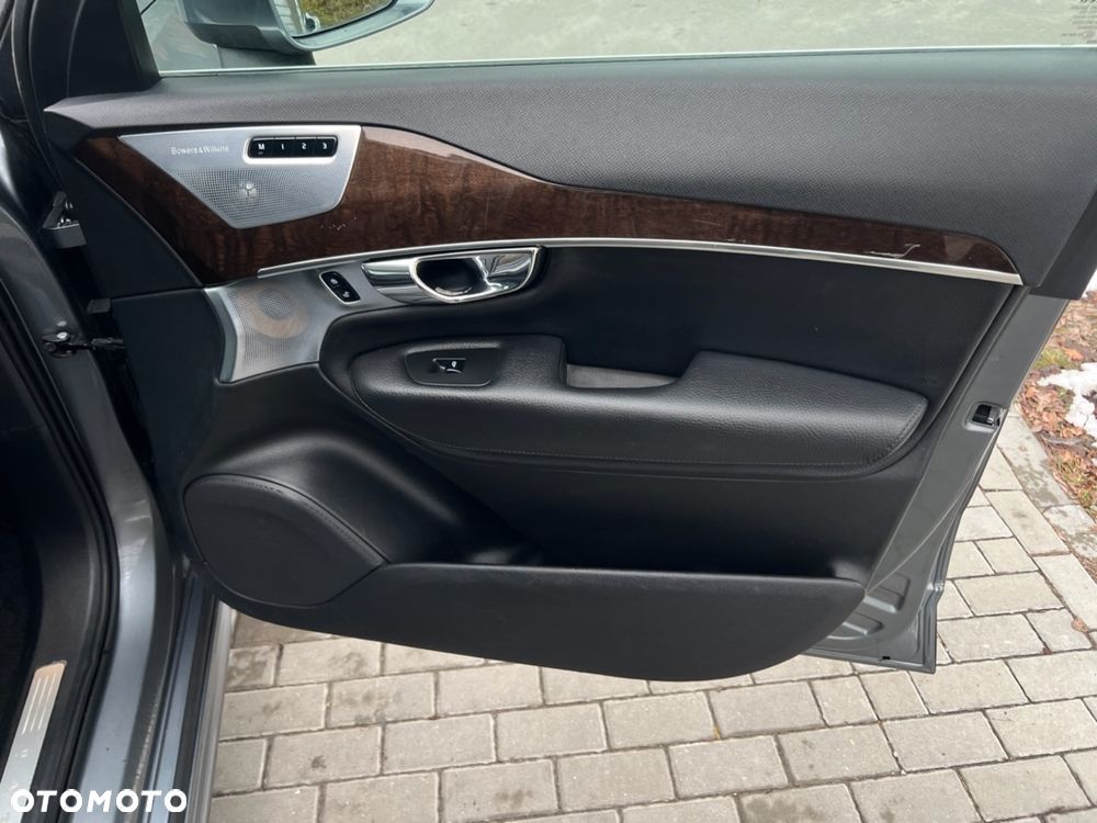 Volvo XC 90 T6 AWD Geartronic Kinetic - 24