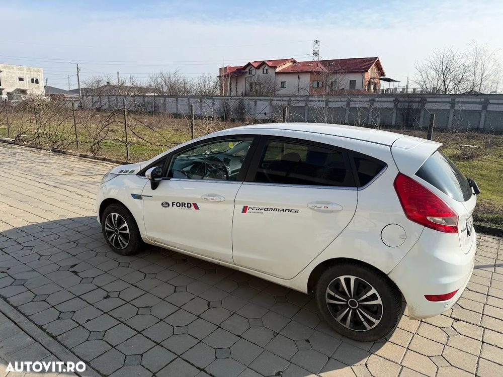 Ford Fiesta 1.6 TDCI Titanium - 7