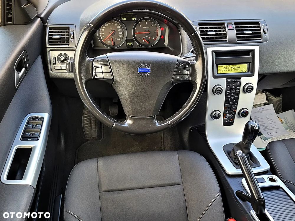 Volvo V50 DPF DRIVe Momentum - 11