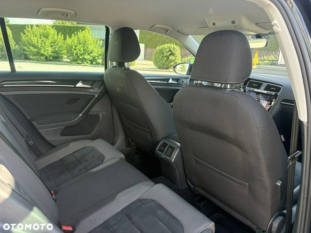 Volkswagen Golf 1.5 TSI ACT OPF DSG IQ.DRIVE - 13
