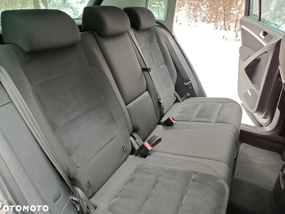 Volkswagen Tiguan 2.0 TDI DPF 4Motion Sport & Style - 16