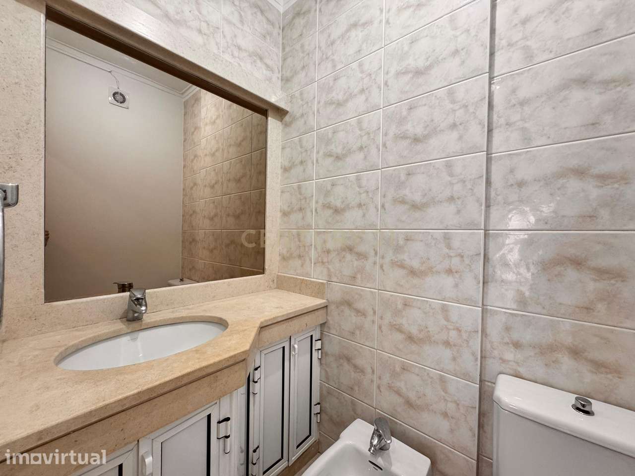 Moderno apartamento T3 com Varanda em Oeiras, Lisboa - Grande imagem: 4/29
