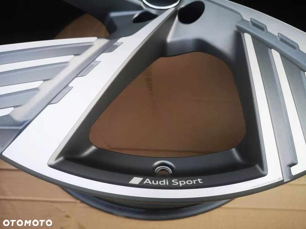 AUDI Q7 E-TRON Q7 RS6 RS7 RS5 22' 4KE - 8