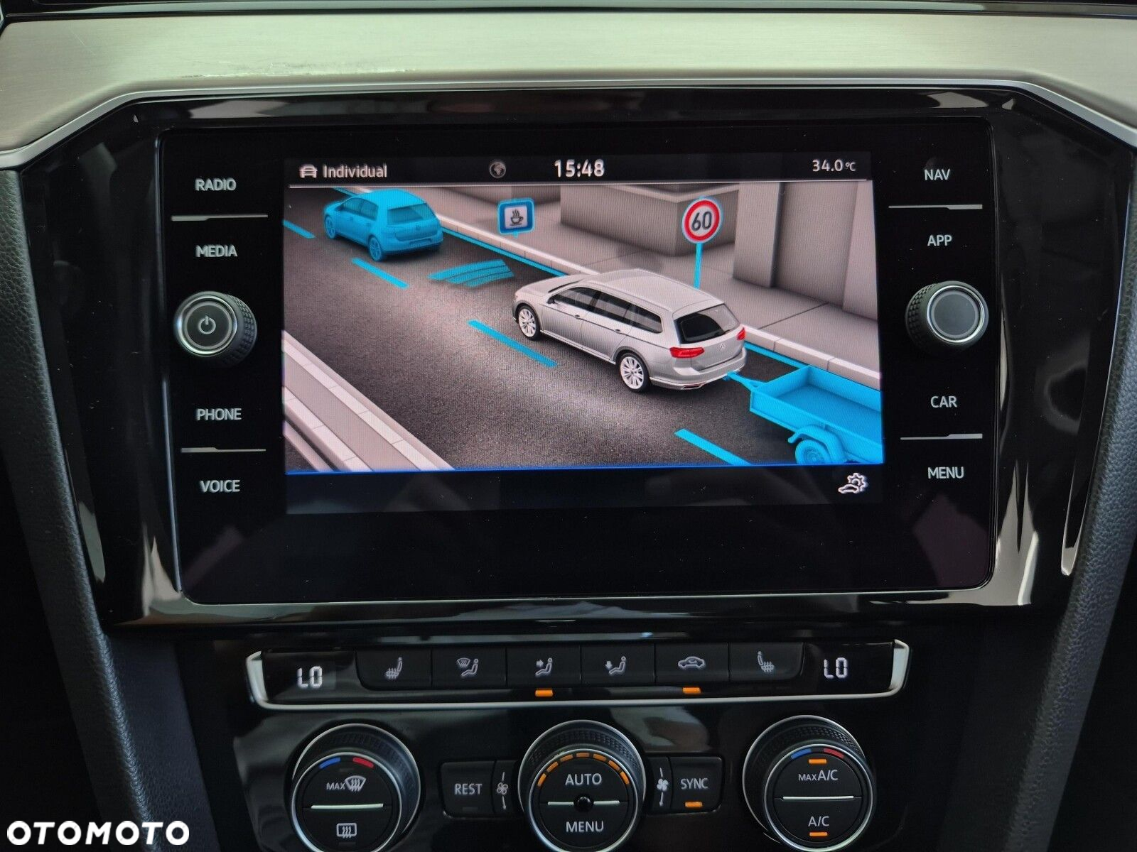 Volkswagen Passat 2.0 TSI Elegance DSG - 25