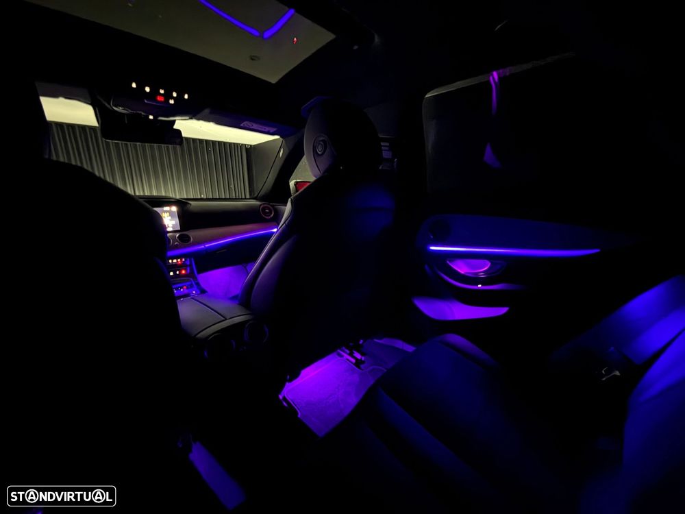 Mercedes-Benz E 300 9G-TRONIC AMG Line - 48