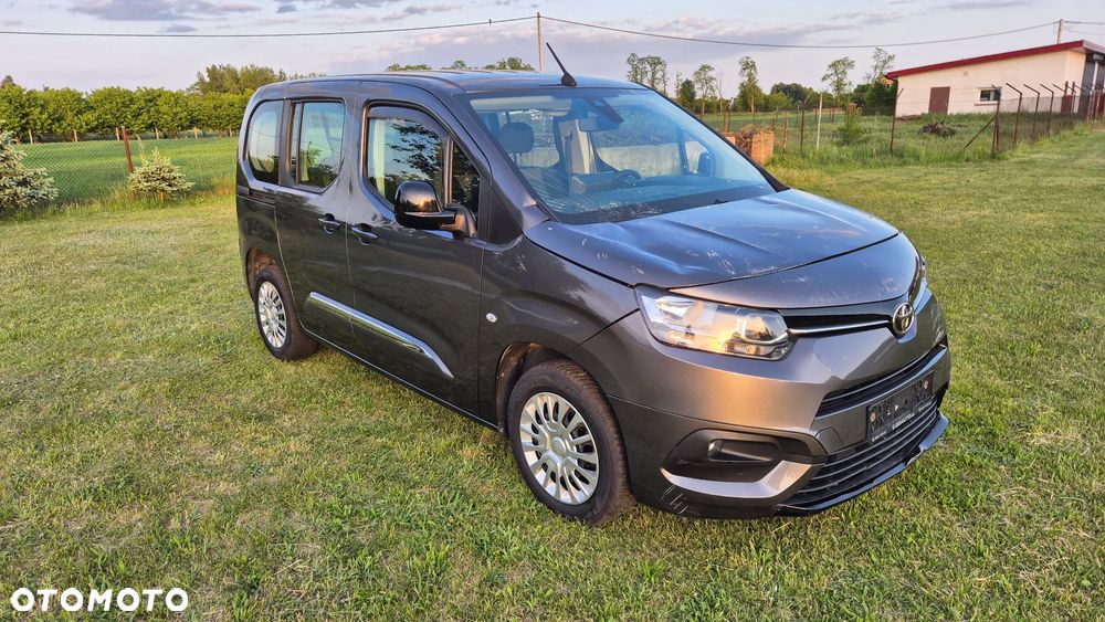 Toyota Proace City 1.2 D-4T Long 2,3t Active (bryg.) - 26