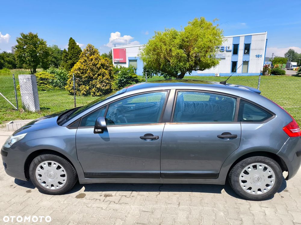Citroën C4 1.4 16V SX - 8