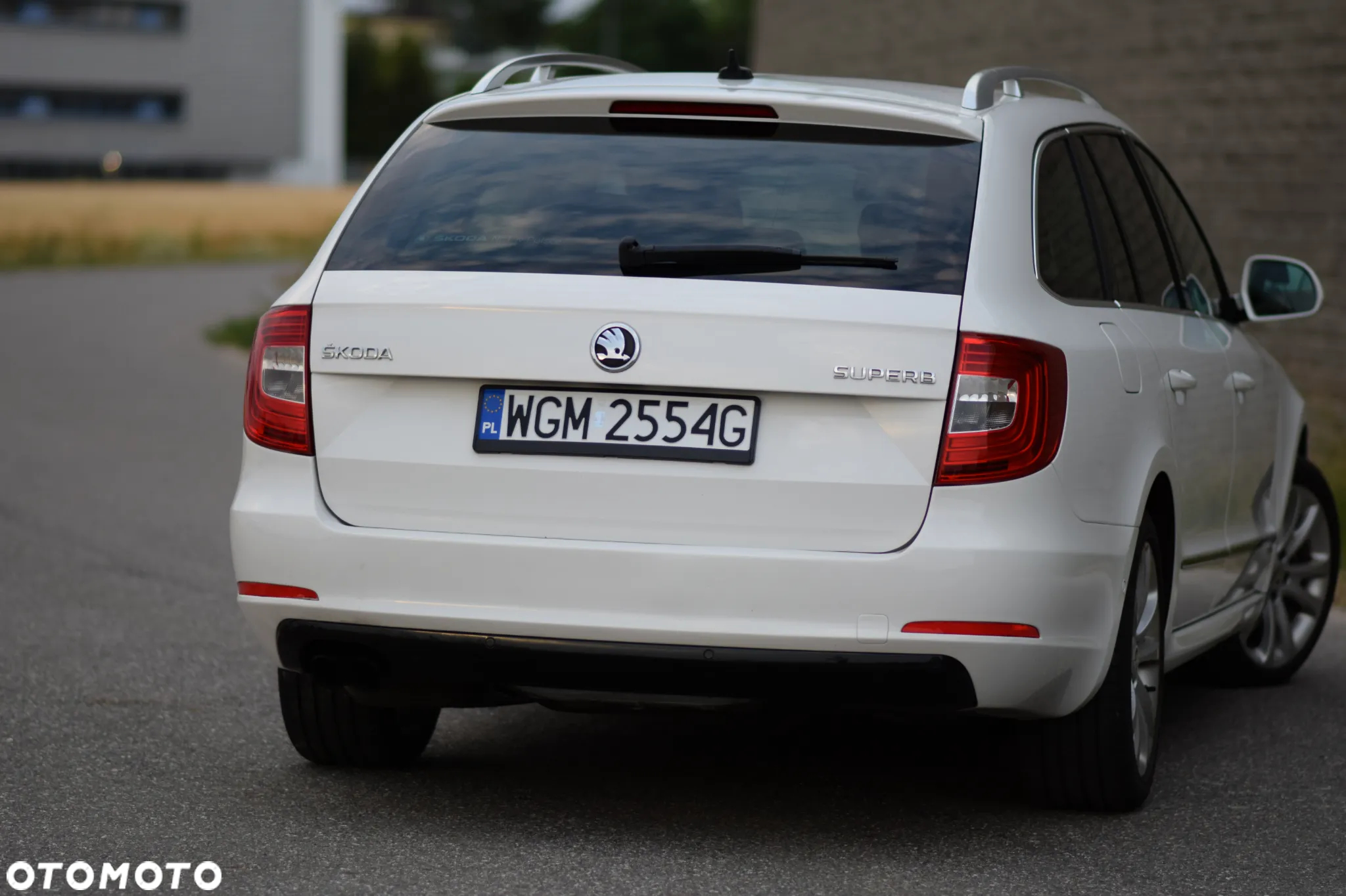 Skoda Superb 1.8 TSI Platinum DSG - 4