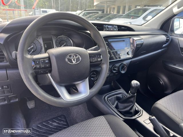 Toyota HILUX CLUB 4X4 150cv - 9