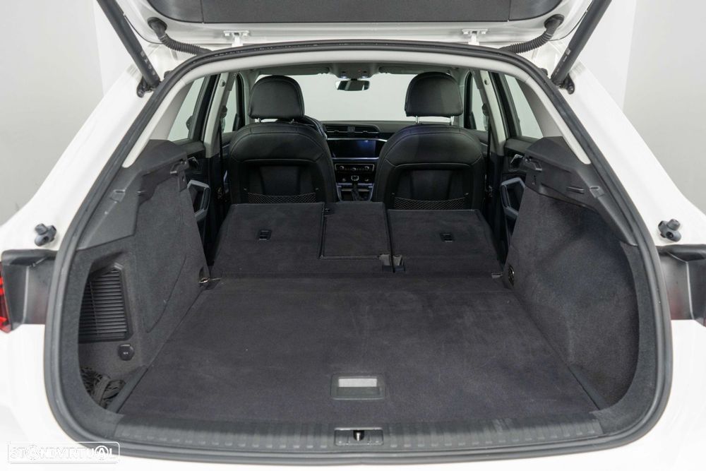 Audi Q3 45 TFSIe S tronic - 14