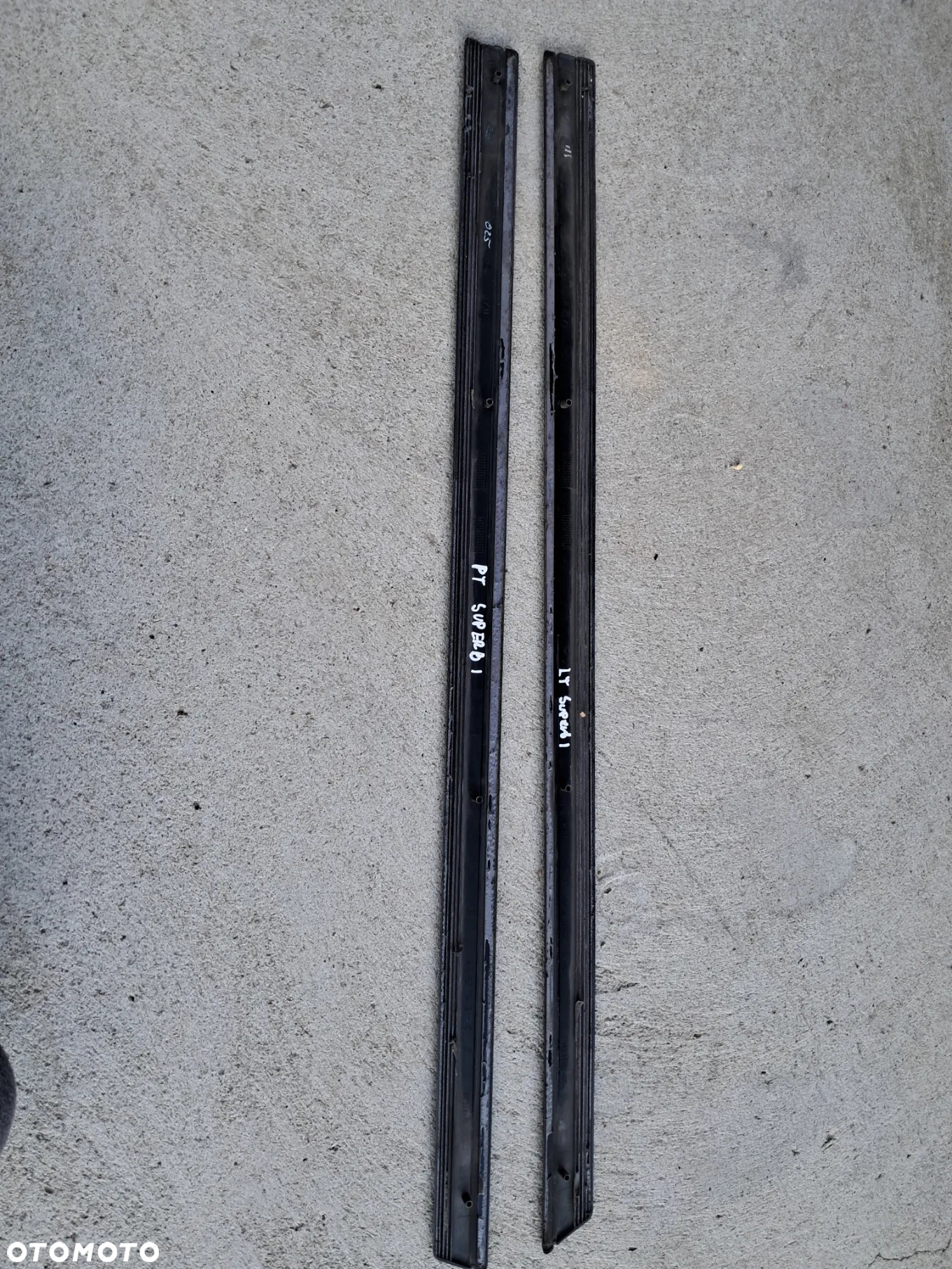 Listwa Drzwi Drzwiowa Lewa/Prawa Przód/Tył Skoda Superb I 1 3U0 3U5 - 14