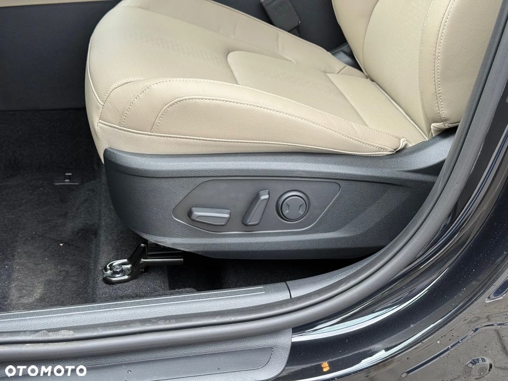 Kia Sportage 1.6 T-GDI Business Line 2WD DCT - 19