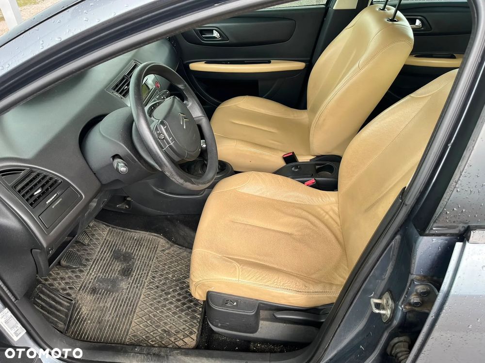 Citroën C4 1.6 16V Exclusive - 6