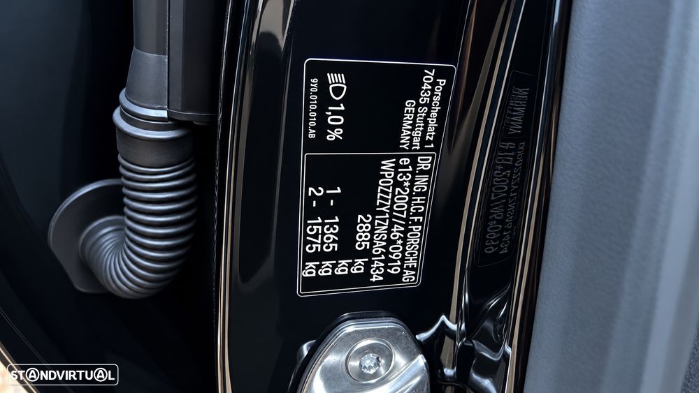 Porsche Taycan Bateria Performance Plus - 39