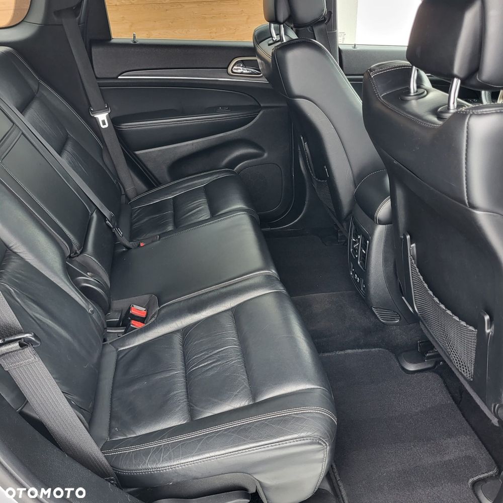 Jeep Grand Cherokee - 8