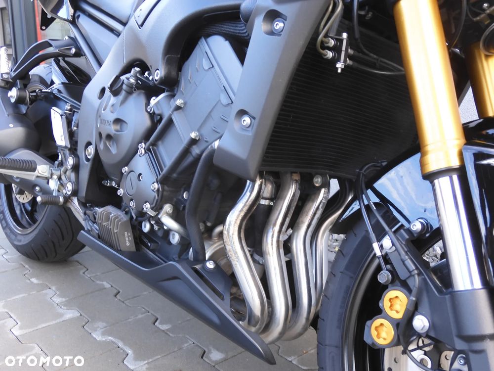 Yamaha FZ8 - 20