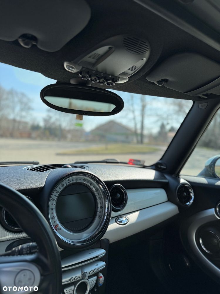MINI Cooper 50 Camden - 25