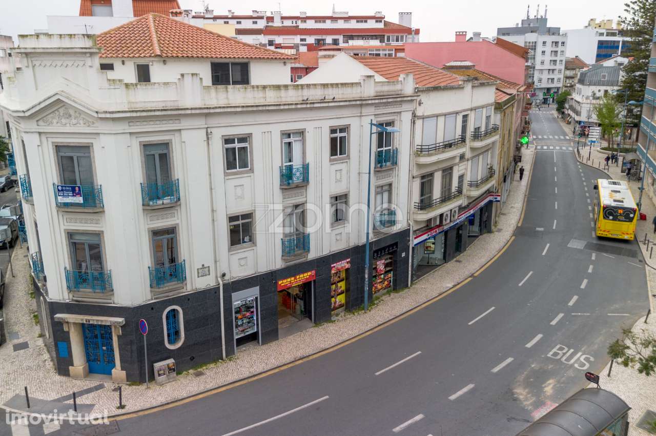 Loja de 180m² à Venda na Zona Premium da Amadora - Grande imagem: 3/32