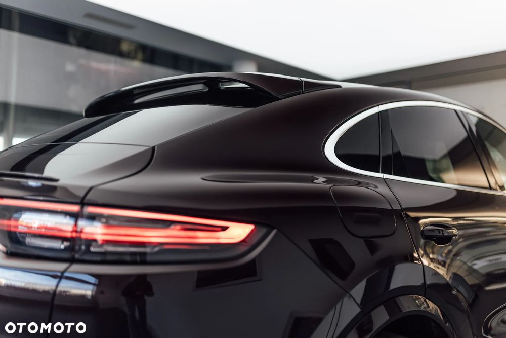 Porsche Cayenne Standard - 24